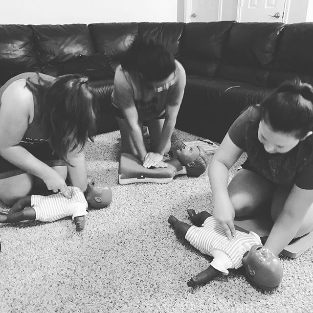 CPR Saturday! 1 sweet friend, @idalisagordon , 1 new friend & 3 new sitters #babysittercpr