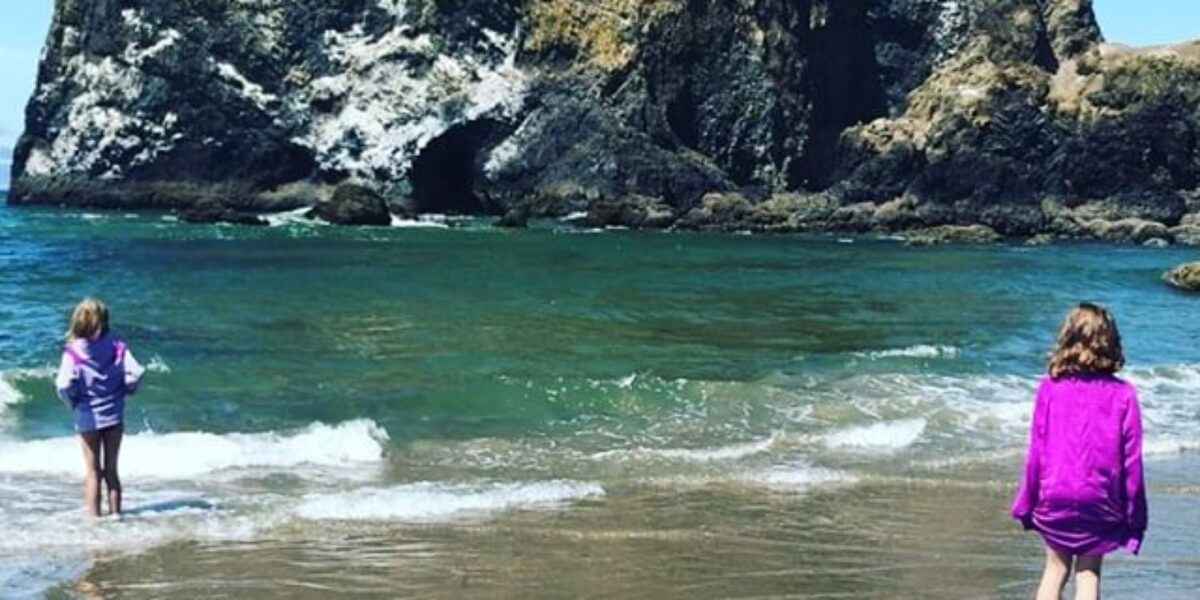 Next only to hearing my girls laugh, like the good belly laugh and giggles, the sound of the ocean is my happy place. ️ it was so nice to walk and explore the beach with friends yesterday  #foreverfriends #wavescrashing #oceanlover